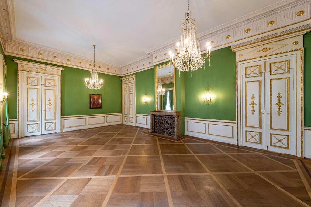 Bayerischer Hof 5* Munich